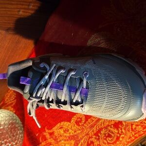 Skechers Sneakers in Gray and Purple